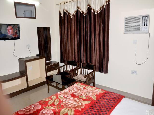 Hotel Devi Mahal Katra  Exterior foto